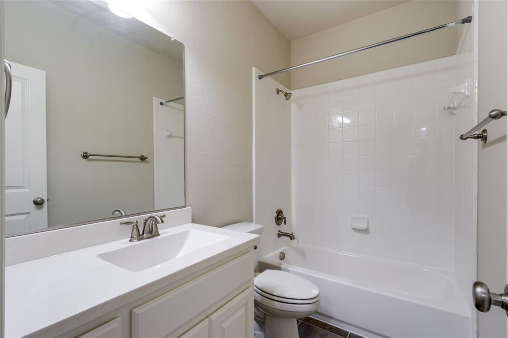 225 Lilypad Bend Property Photo 26