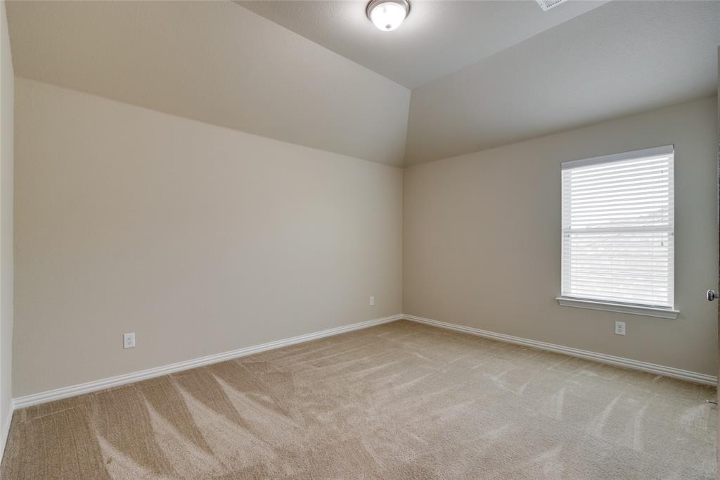 225 Lilypad Bend Property Photo 27