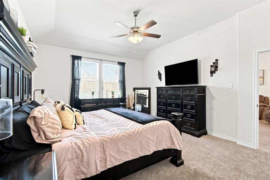 11217 Shady Meadows Way Property Photo 18