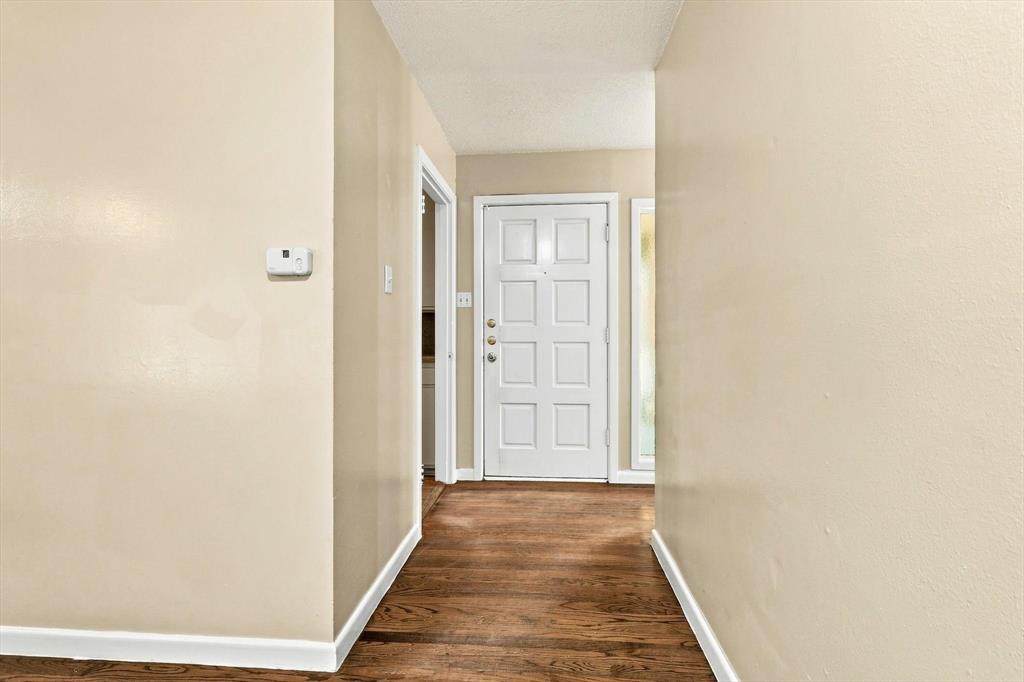 204 University Drive Property Photo 2
