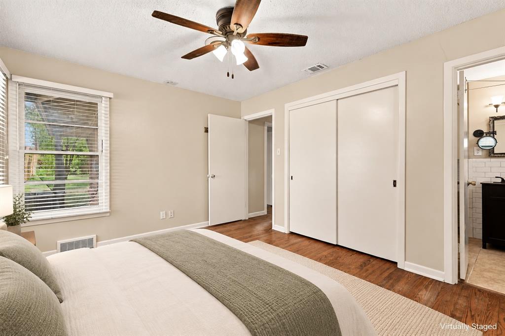 204 University Drive Property Photo 18
