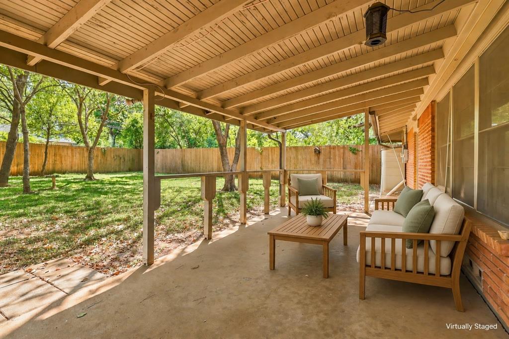 204 University Drive Property Photo 22