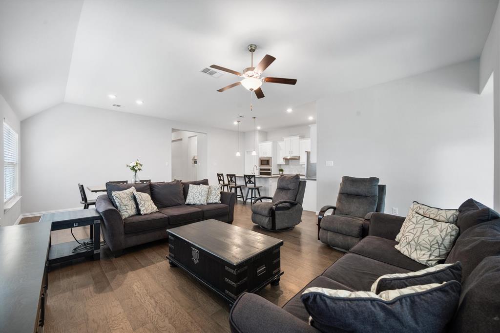 424 Pheasant Hill Lane Property Photo 17