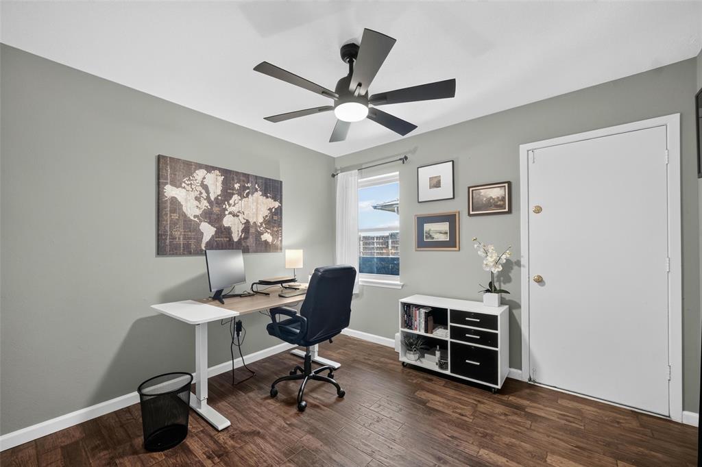 1619 University Drive Property Photo 16