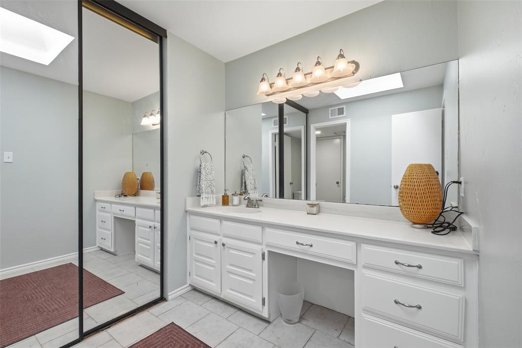 4040 Rive Lane Property Photo 21