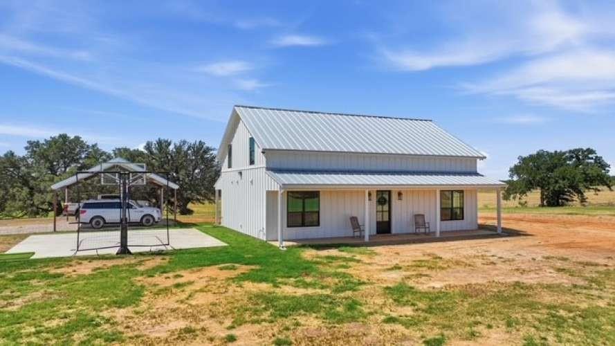 1014 Adell Road Property Photo 1