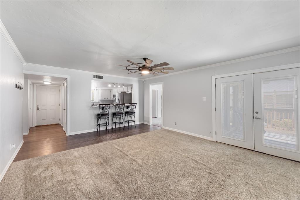 108 Harbor Drive 204 Property Photo 6