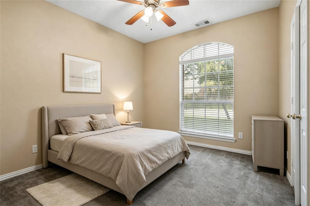 528 Blackfield Drive Property Photo 19