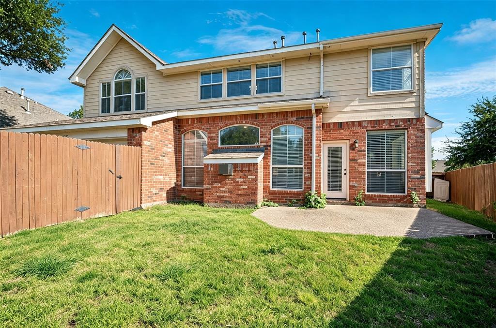 528 Blackfield Drive Property Photo 32