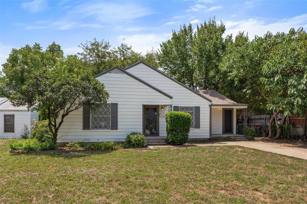 4406 Wayne Court Property Photo 1