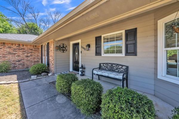 4808 Misty Meadow Drive Property Photo 3