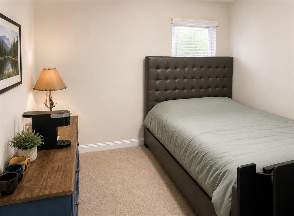 1206 Erika Property Photo 15
