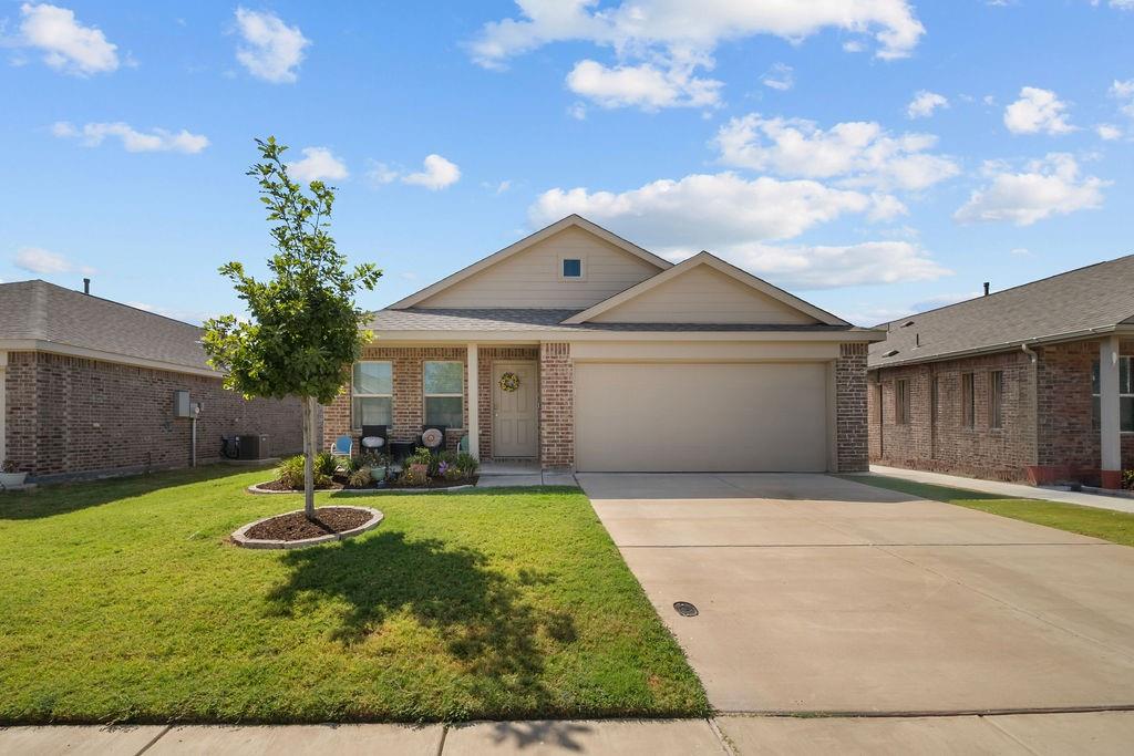 1048 Crestview Drive Property Photo 1