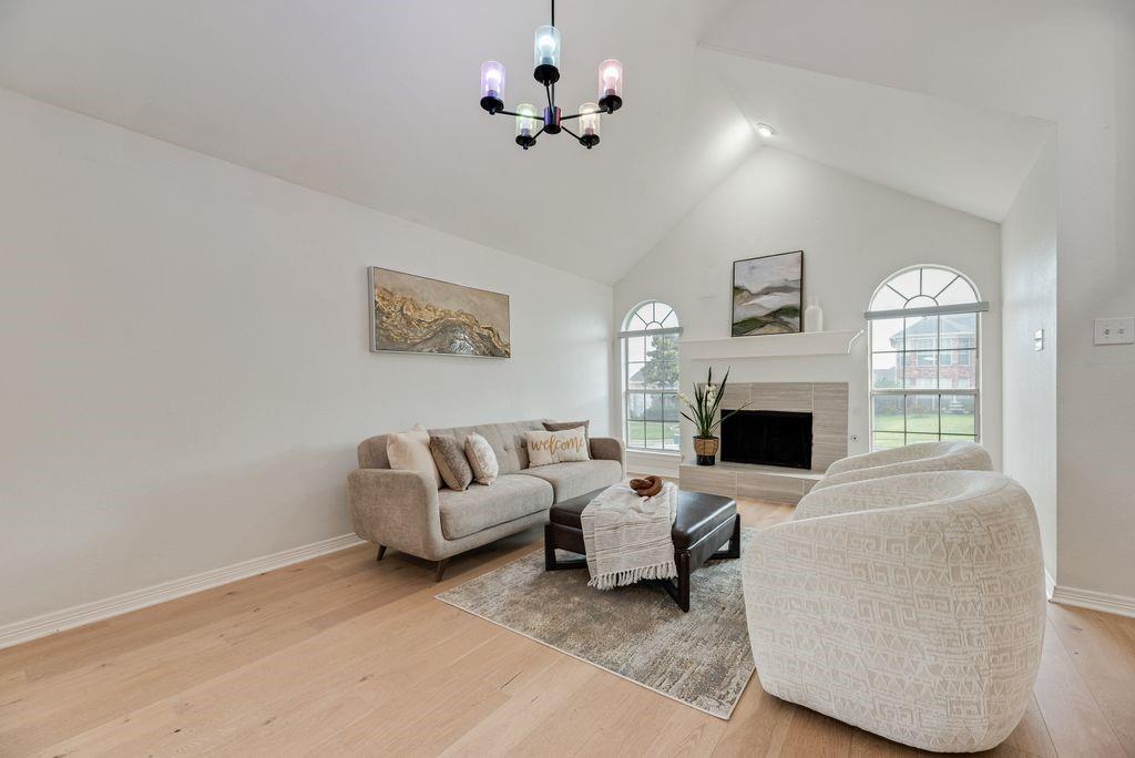 1412 Melody Lane Property Photo 4