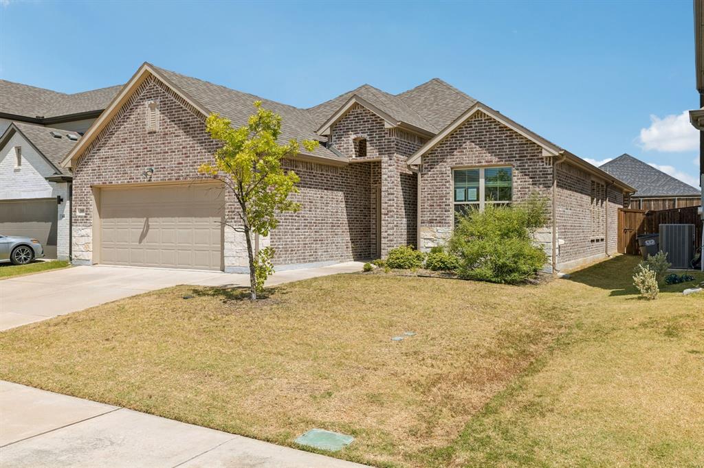 395 Waters Ridge Drive Property Photo 2