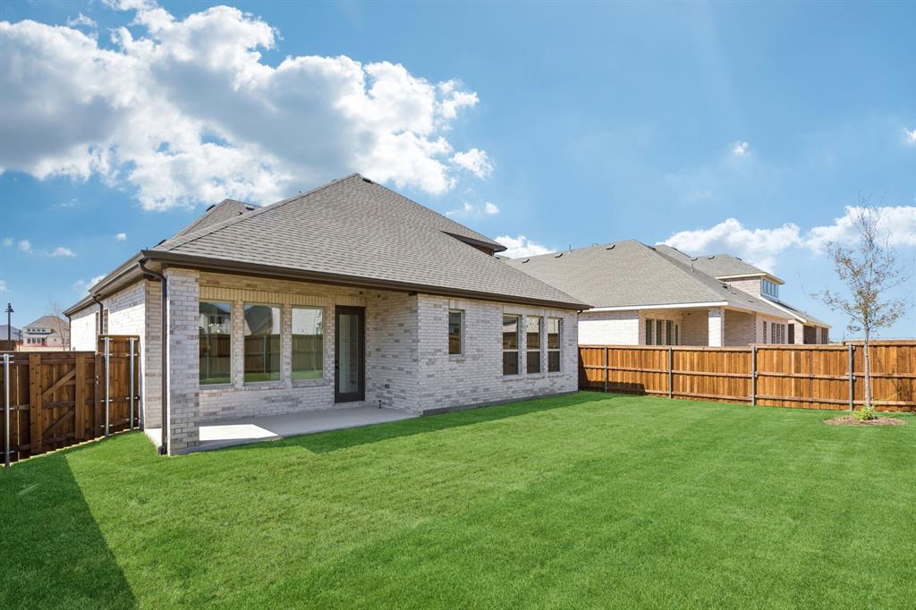 1820 Vetiver Glow Drive Property Photo 19