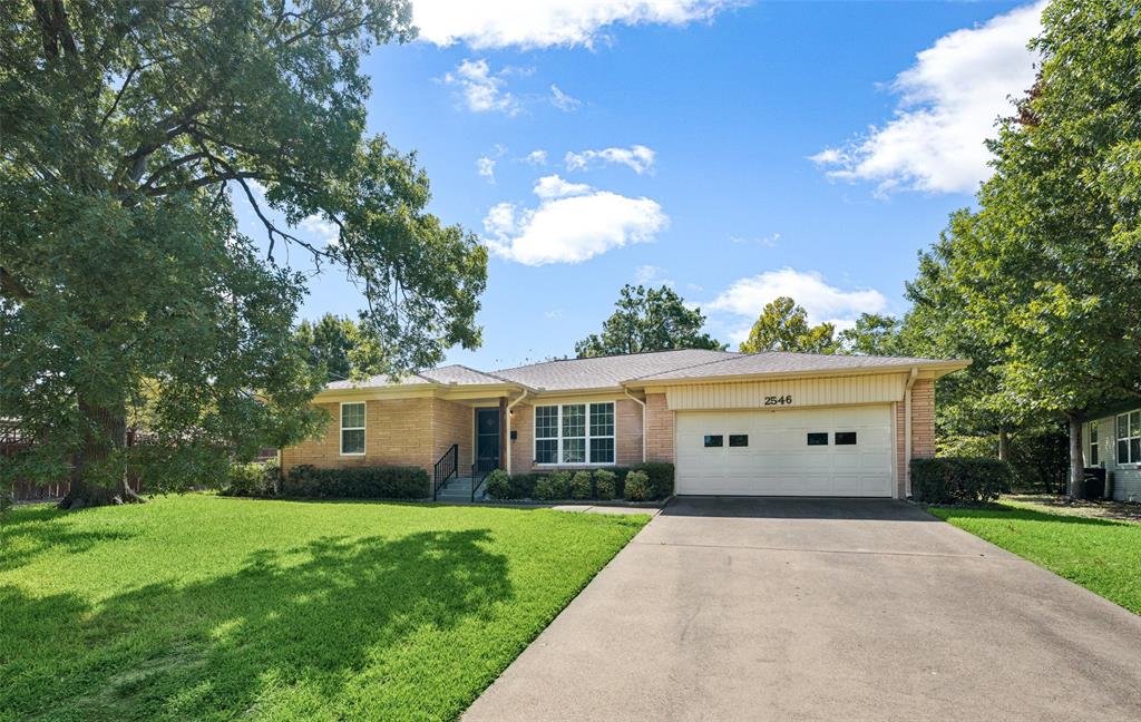 2546 Telegraph Avenue Property Photo 1