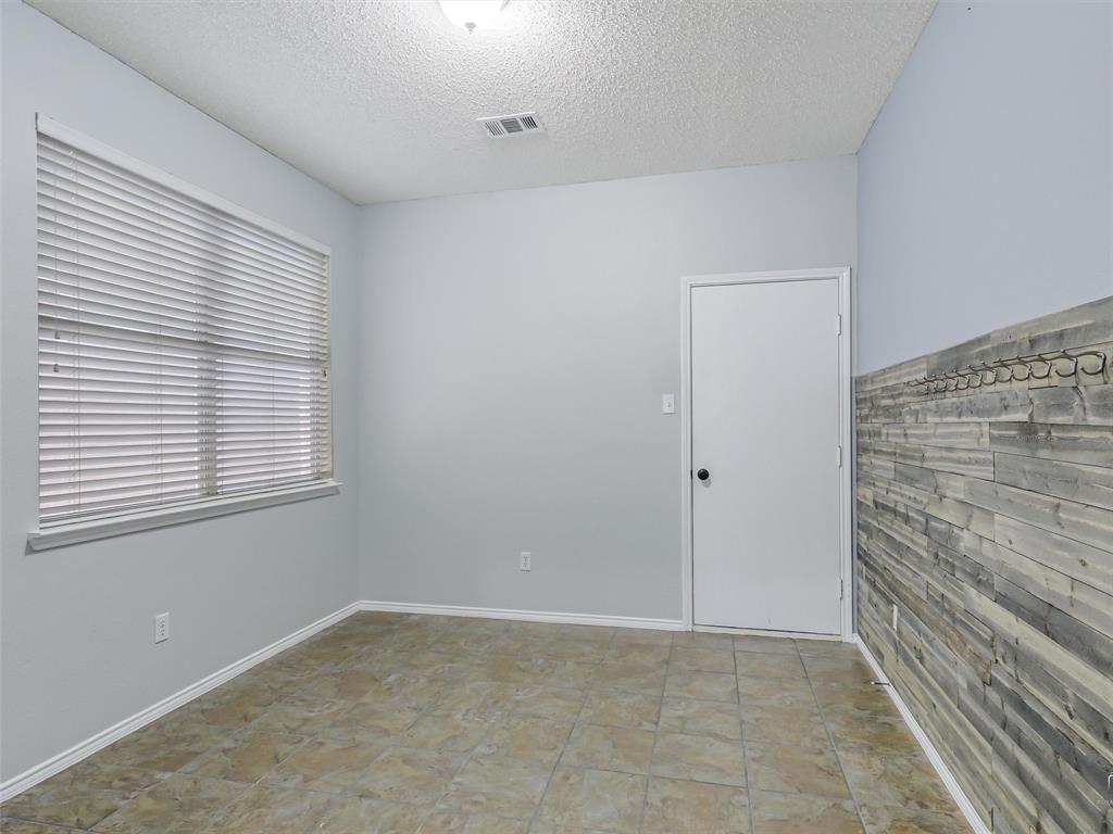 443 Saint Andrews Drive Property Photo 20
