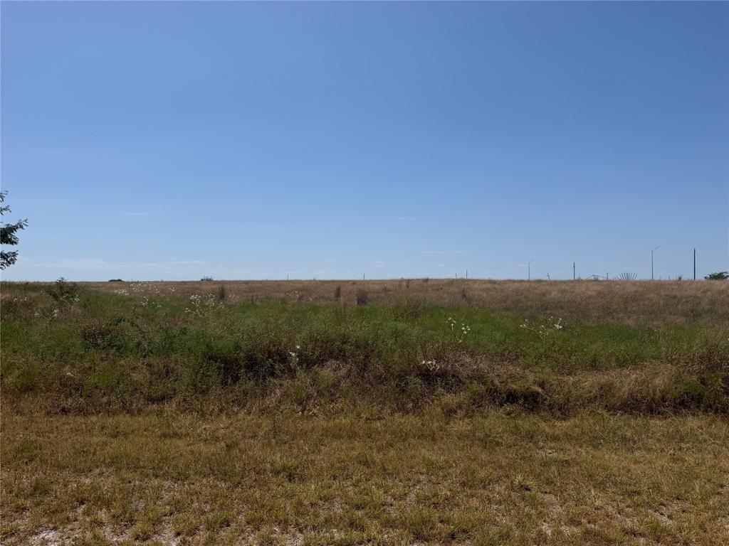 Tract 13-tbd Fm 677 Property Photo 2