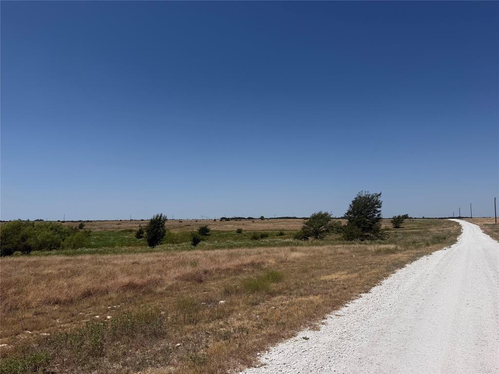 Tract 13-tbd Fm 677 Property Photo 3