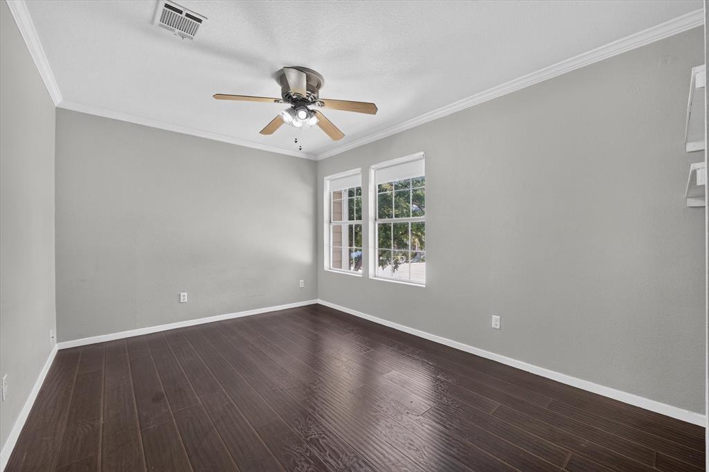 43 Abbey Road Property Photo 18