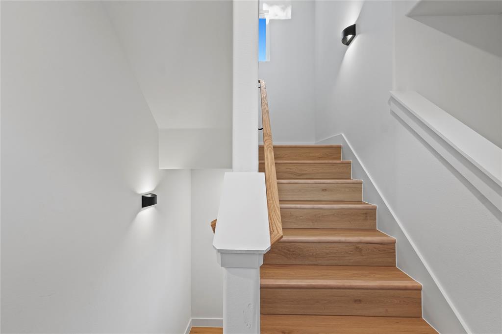 2210 Bethurum Property Photo 20
