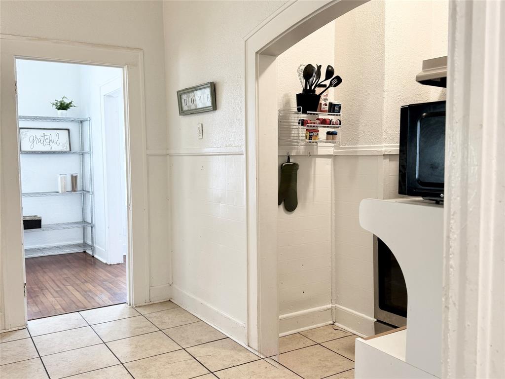 944 Marion Avenue Property Photo 13