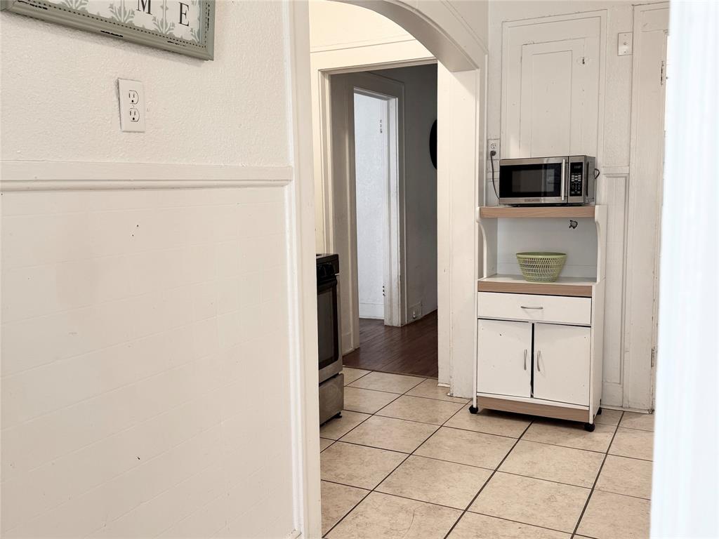 944 Marion Avenue Property Photo 14