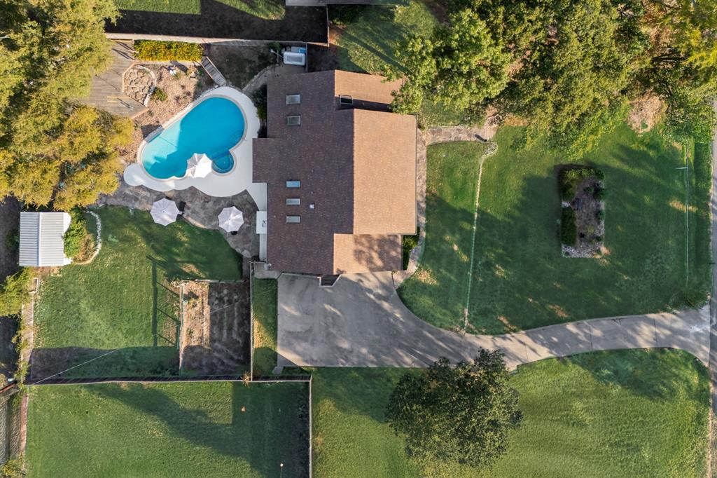 10633 Buddy Parker Road Property Photo 1