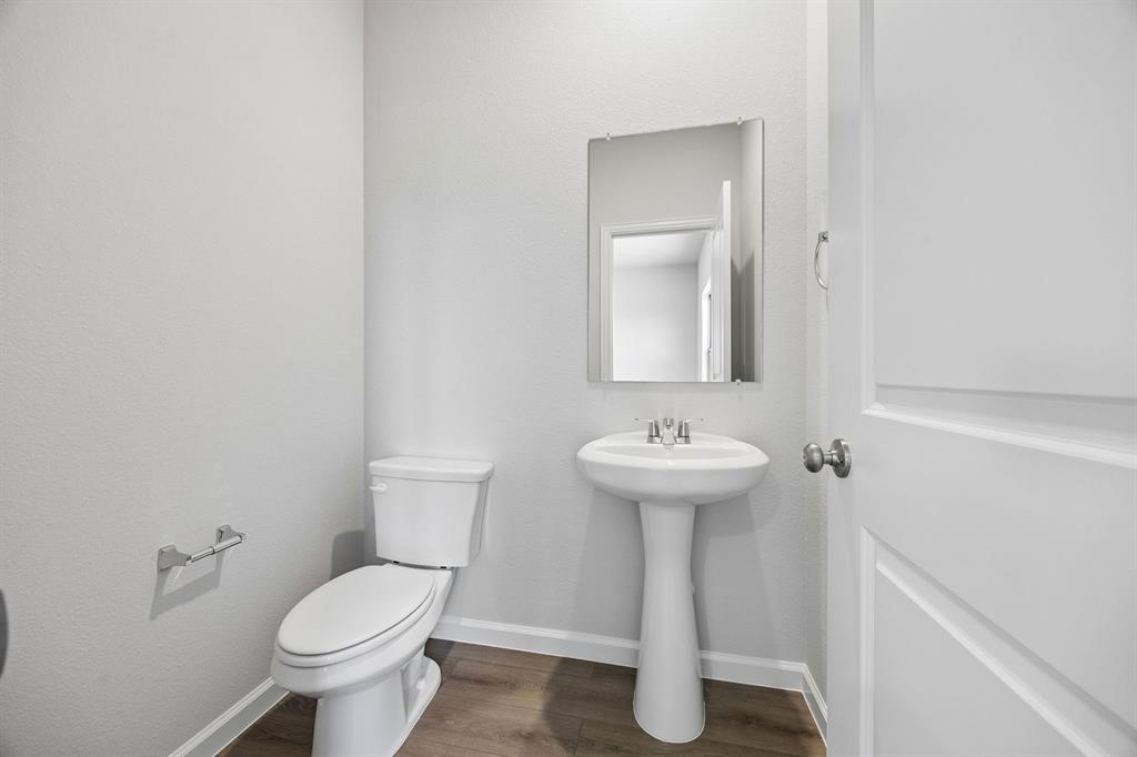 1223 Briar Street Property Photo 10