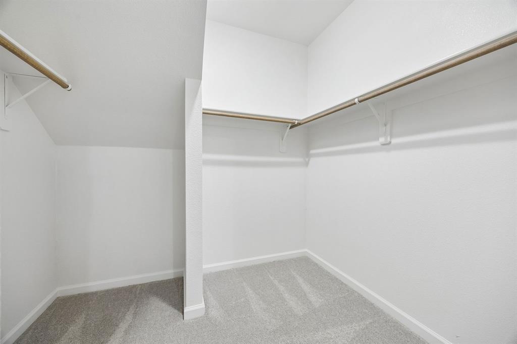 1223 Briar Street Property Photo 15