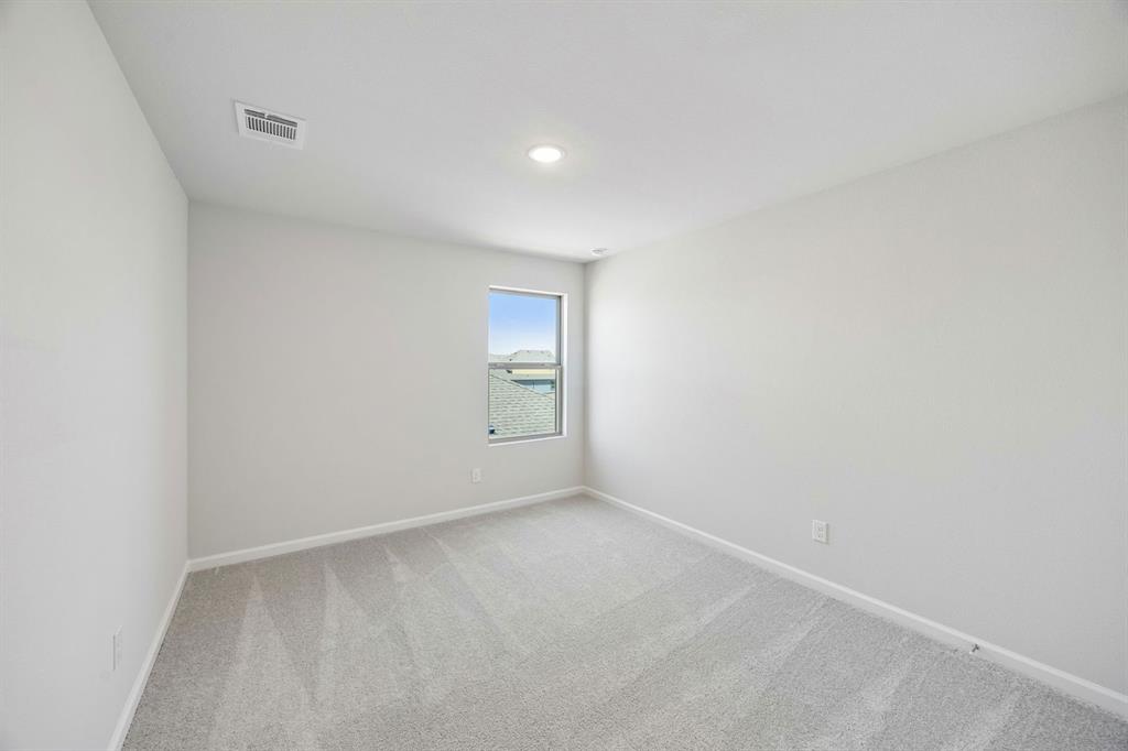 1223 Briar Street Property Photo 16