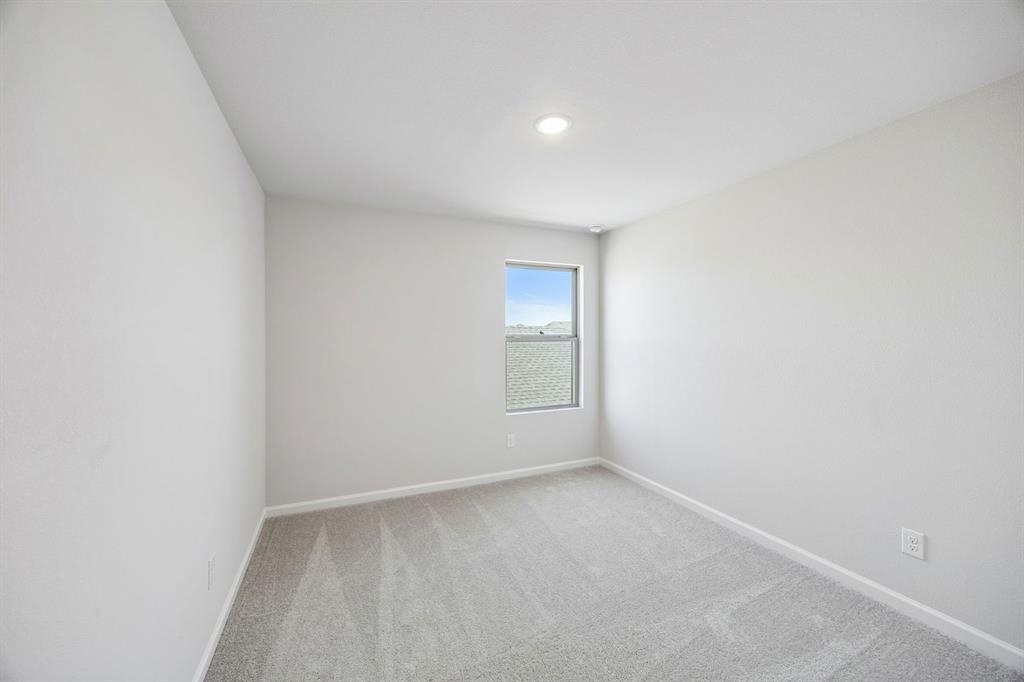 1223 Briar Street Property Photo 17