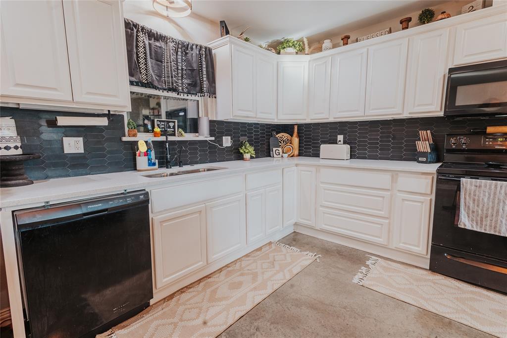 254 Hcr 1450 Property Photo 10