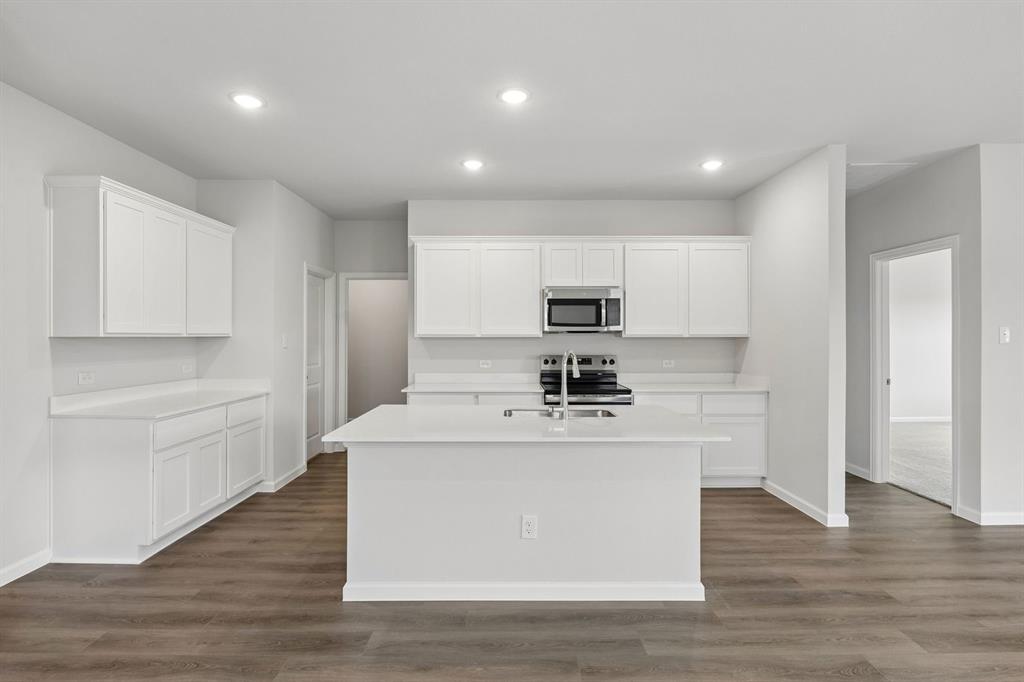 1207 Briar Street Property Photo 3