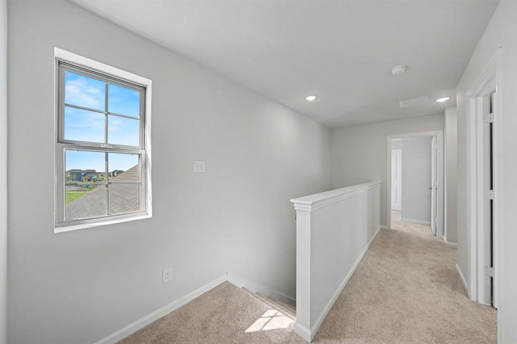 1207 Briar Street Property Photo 17