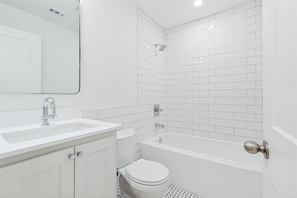 502 Rorary Drive Property Photo 5