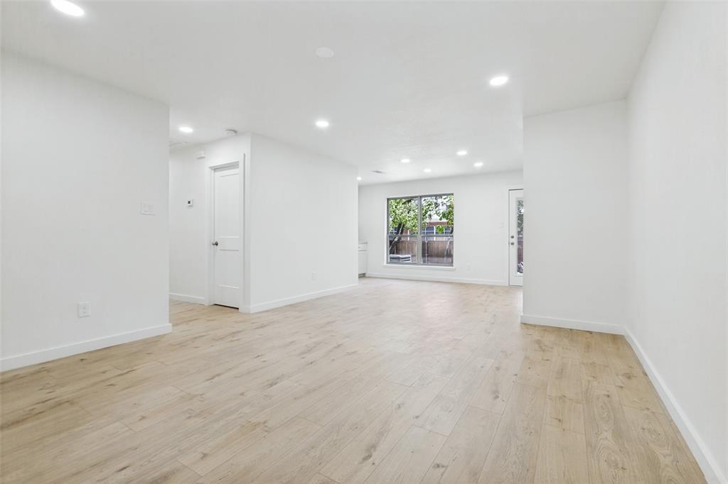 502 Rorary Drive Property Photo 10
