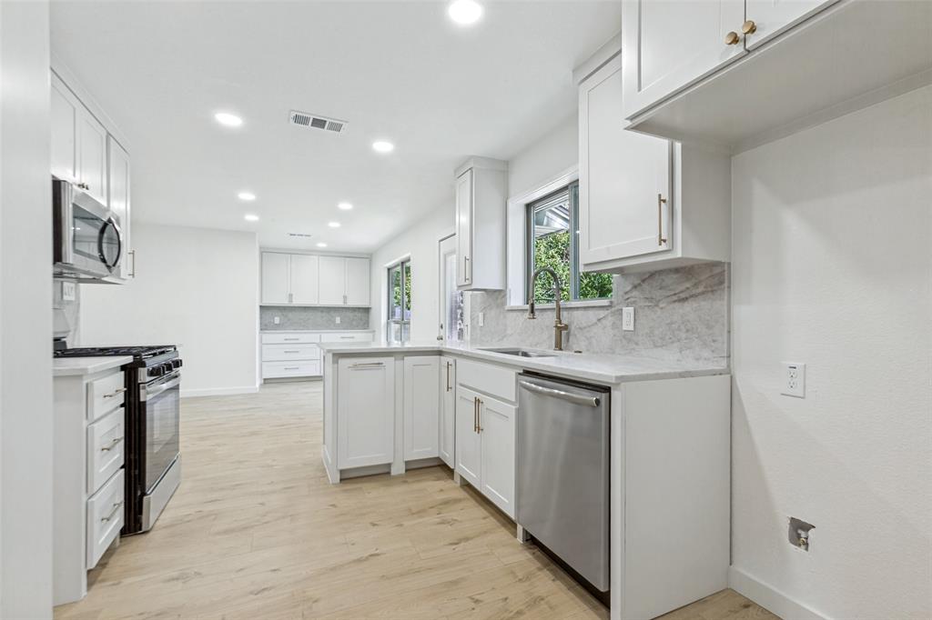 502 Rorary Drive Property Photo 17