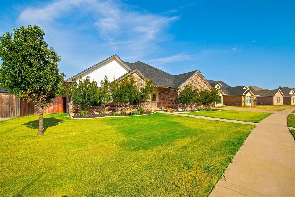 6517 Cedar Elm Drive Property Photo 3