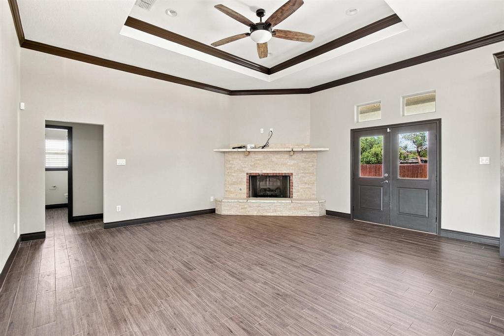 6517 Cedar Elm Drive Property Photo 8