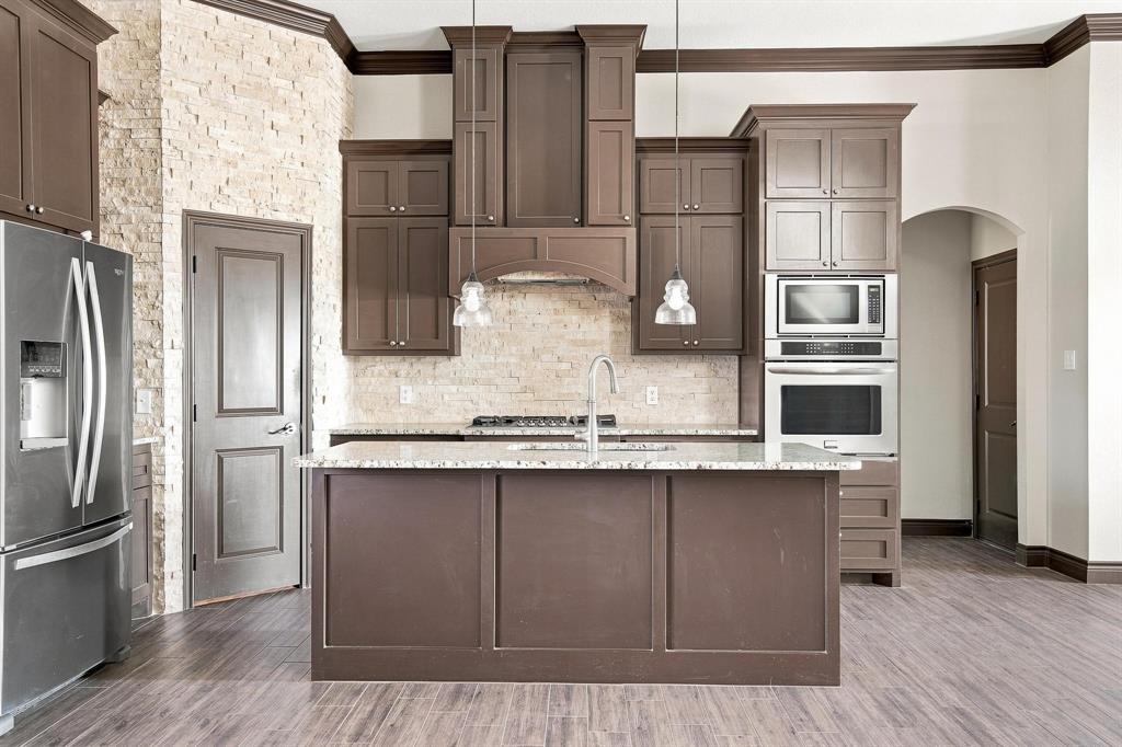 6517 Cedar Elm Drive Property Photo 12