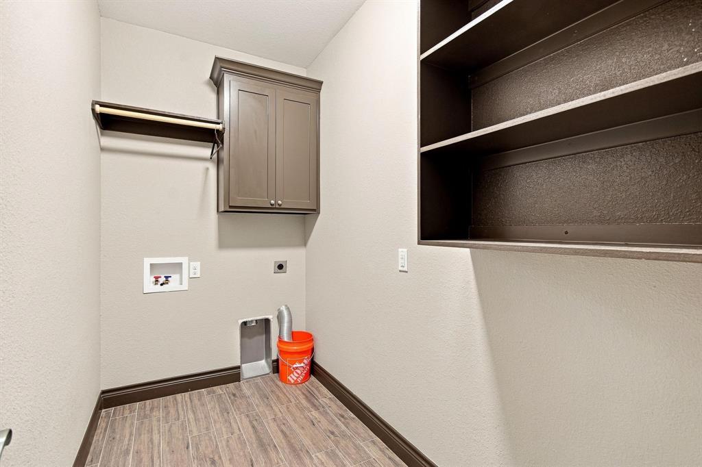 6517 Cedar Elm Drive Property Photo 20