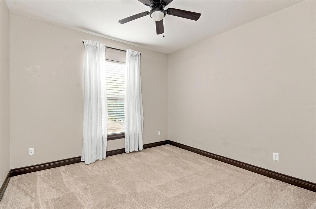 6517 Cedar Elm Drive Property Photo 28