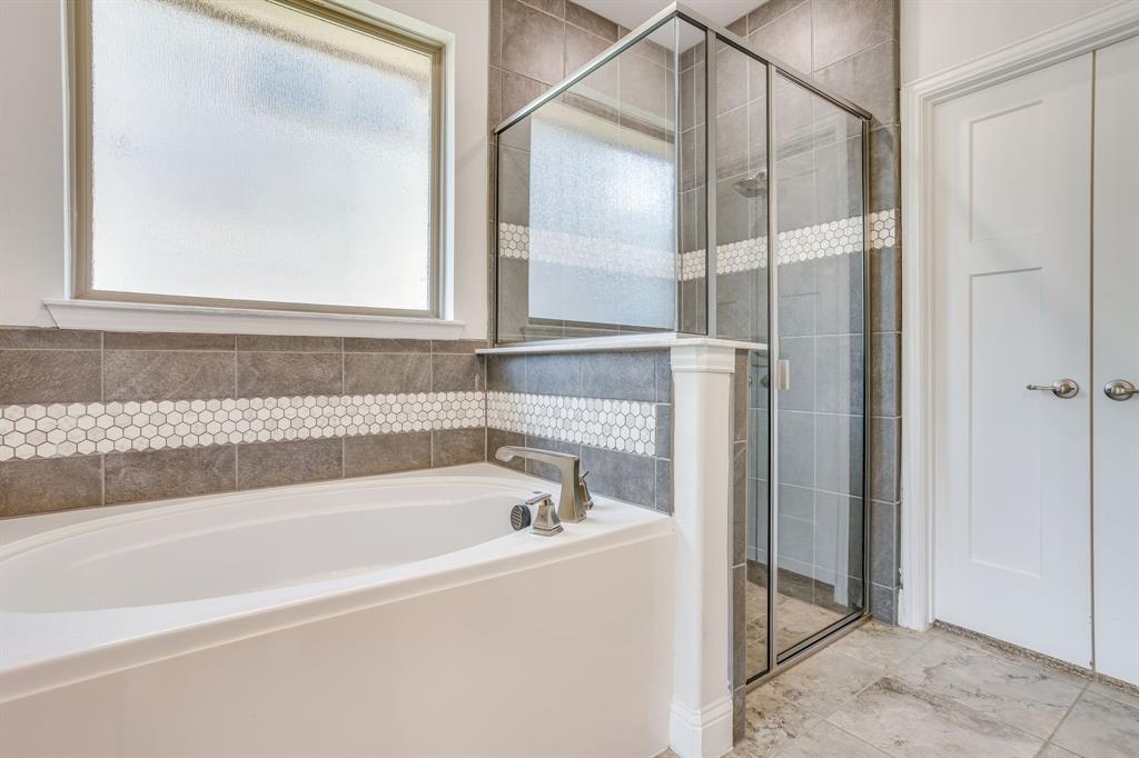 1209 Rushmore Drive Property Photo 19