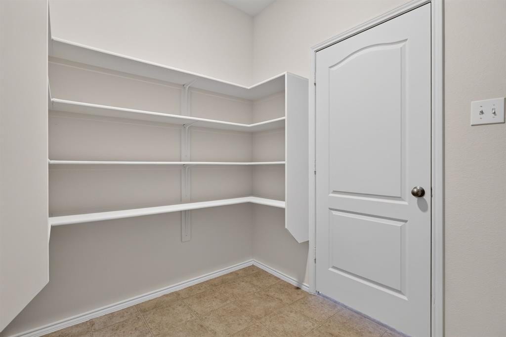 304 Turquoise Drive Property Photo 14