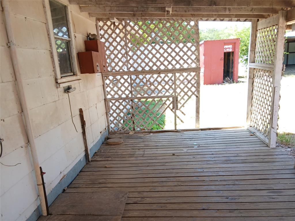 600 W 14th Street Property Photo 9