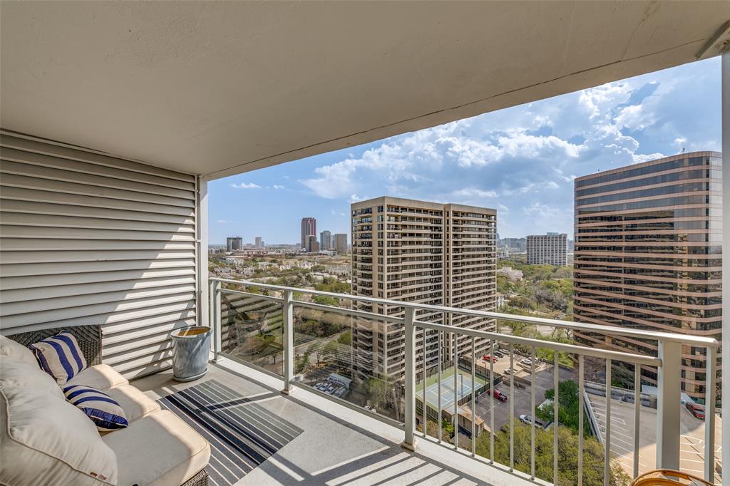 3883 Turtle Creek Boulevard 2214 Property Photo 9