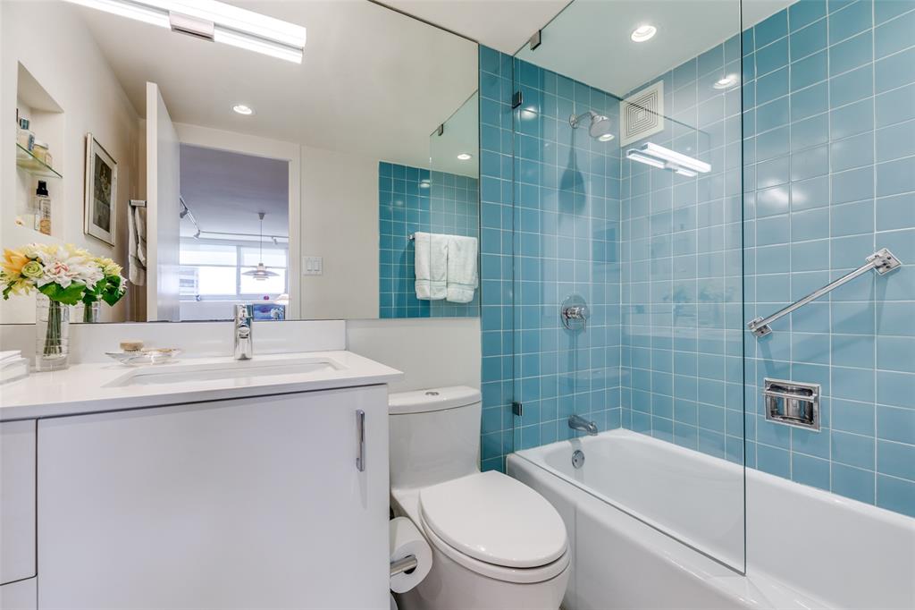 3883 Turtle Creek Boulevard 2214 Property Photo 25