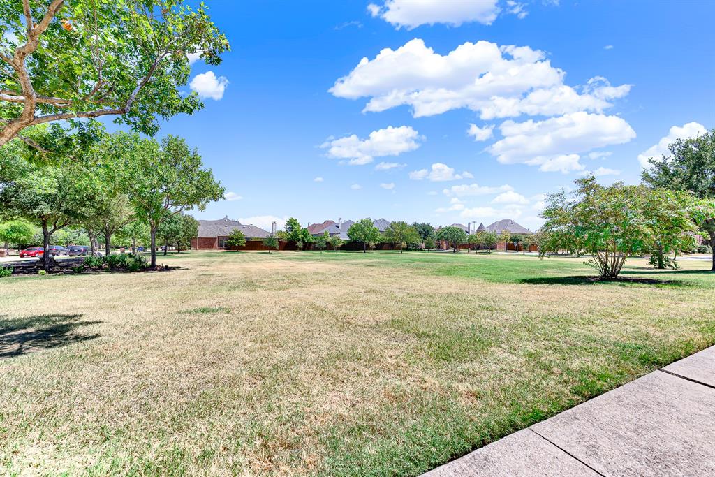 6777 Parker Creek Place Property Photo 5